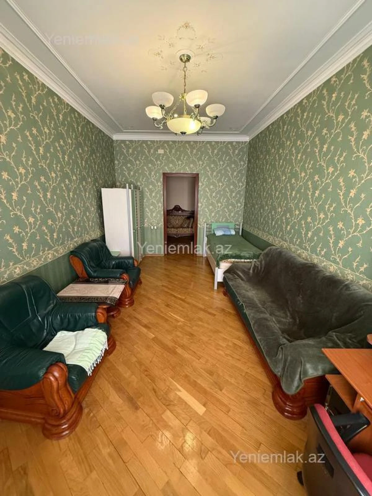 Satılır 4 otaqlı yeni tikili 200 m²