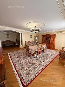 Satılır 4 otaqlı yeni tikili 200 m²