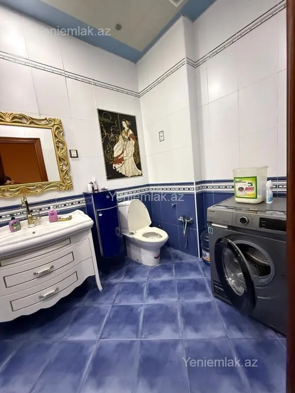 Satılır 4 otaqlı yeni tikili 200 m²