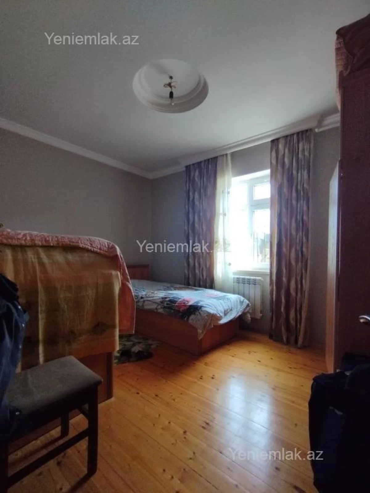Satılır 5 otaqlı həyət evi 220 m²