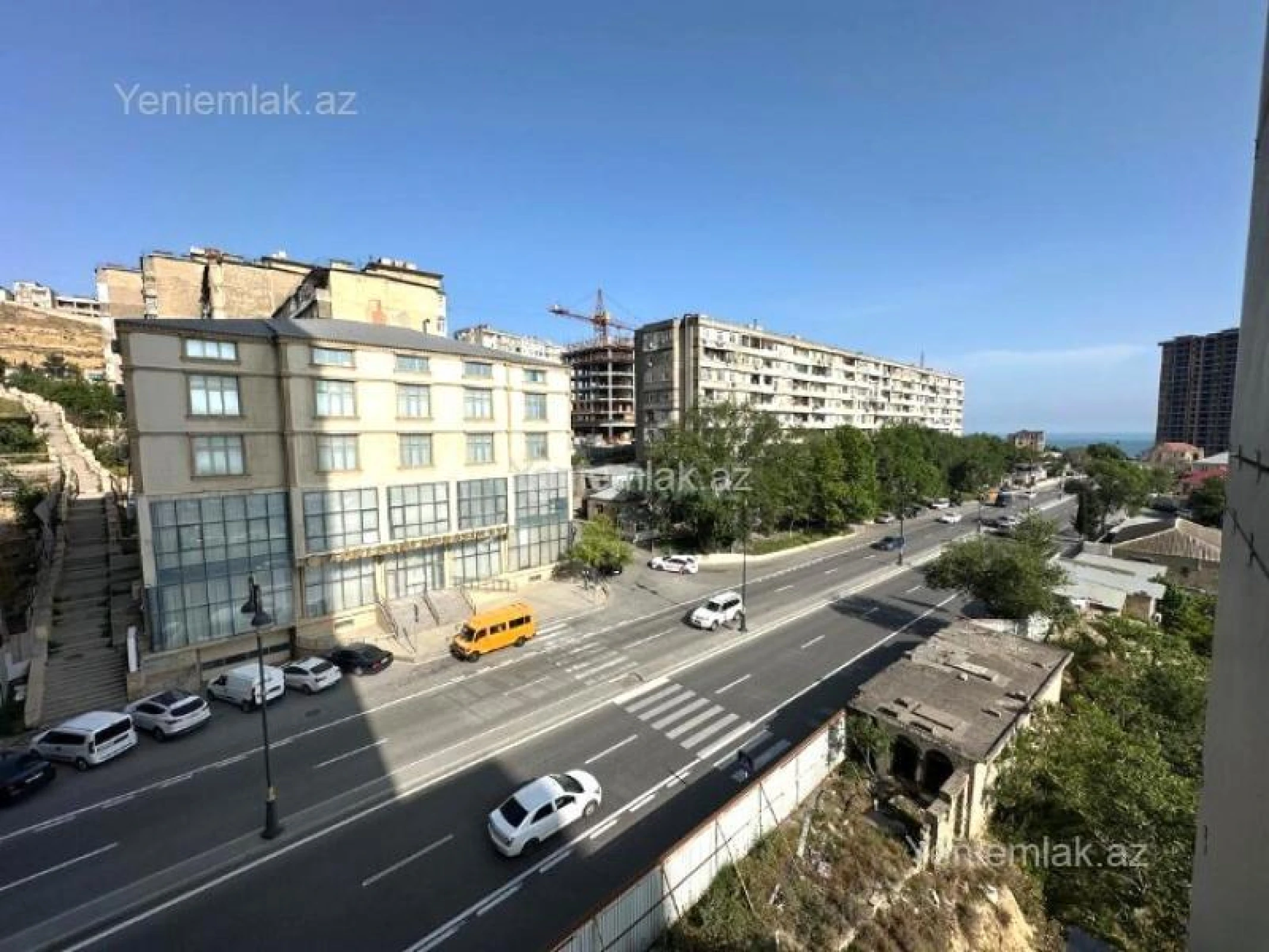 Satılır 4 otaqlı yeni tikili 105 m²