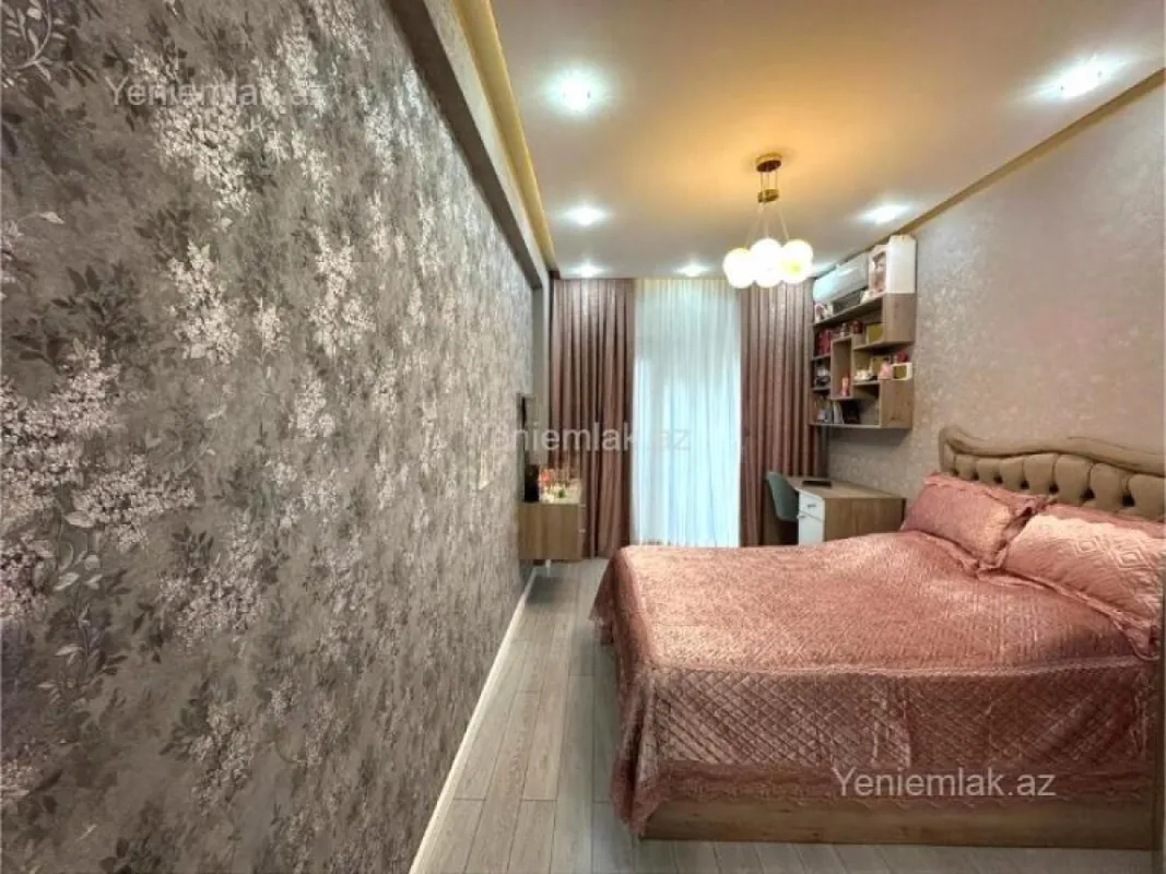 Satılır 4 otaqlı yeni tikili 105 m²
