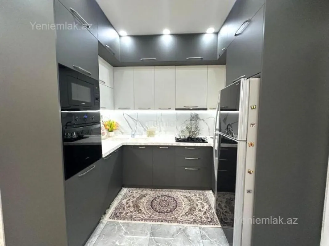 Satılır 4 otaqlı yeni tikili 105 m²