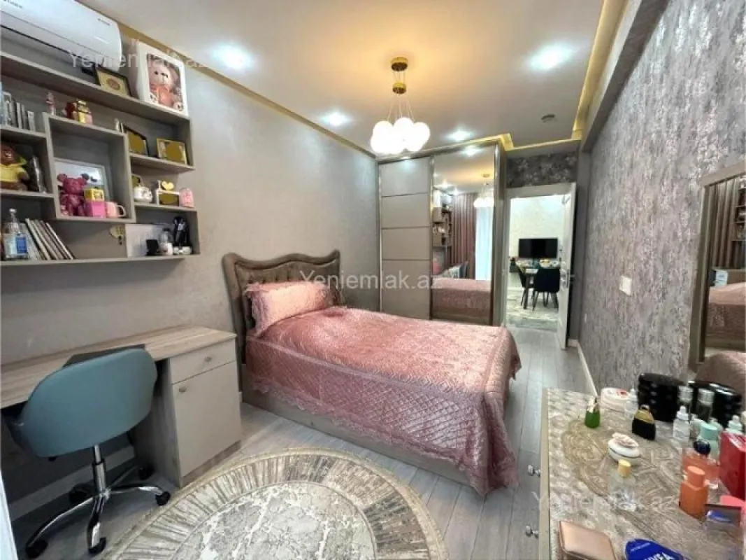 Satılır 4 otaqlı yeni tikili 105 m²