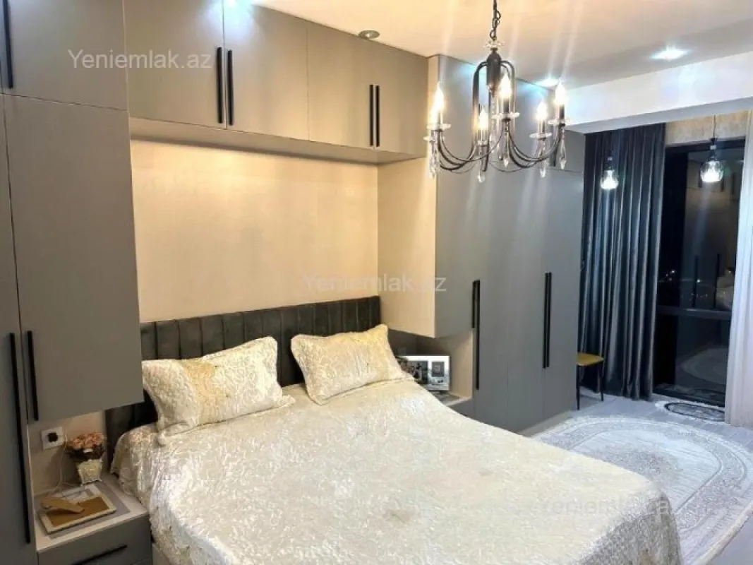Satılır 4 otaqlı yeni tikili 105 m²