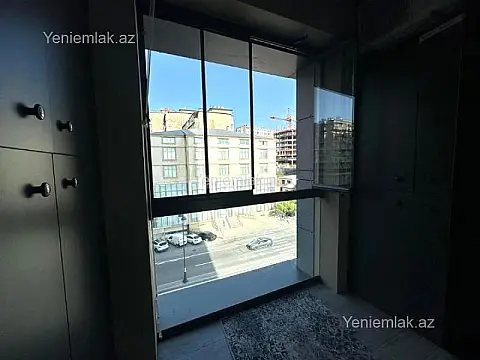 Satılır 4 otaqlı yeni tikili 105 m²
