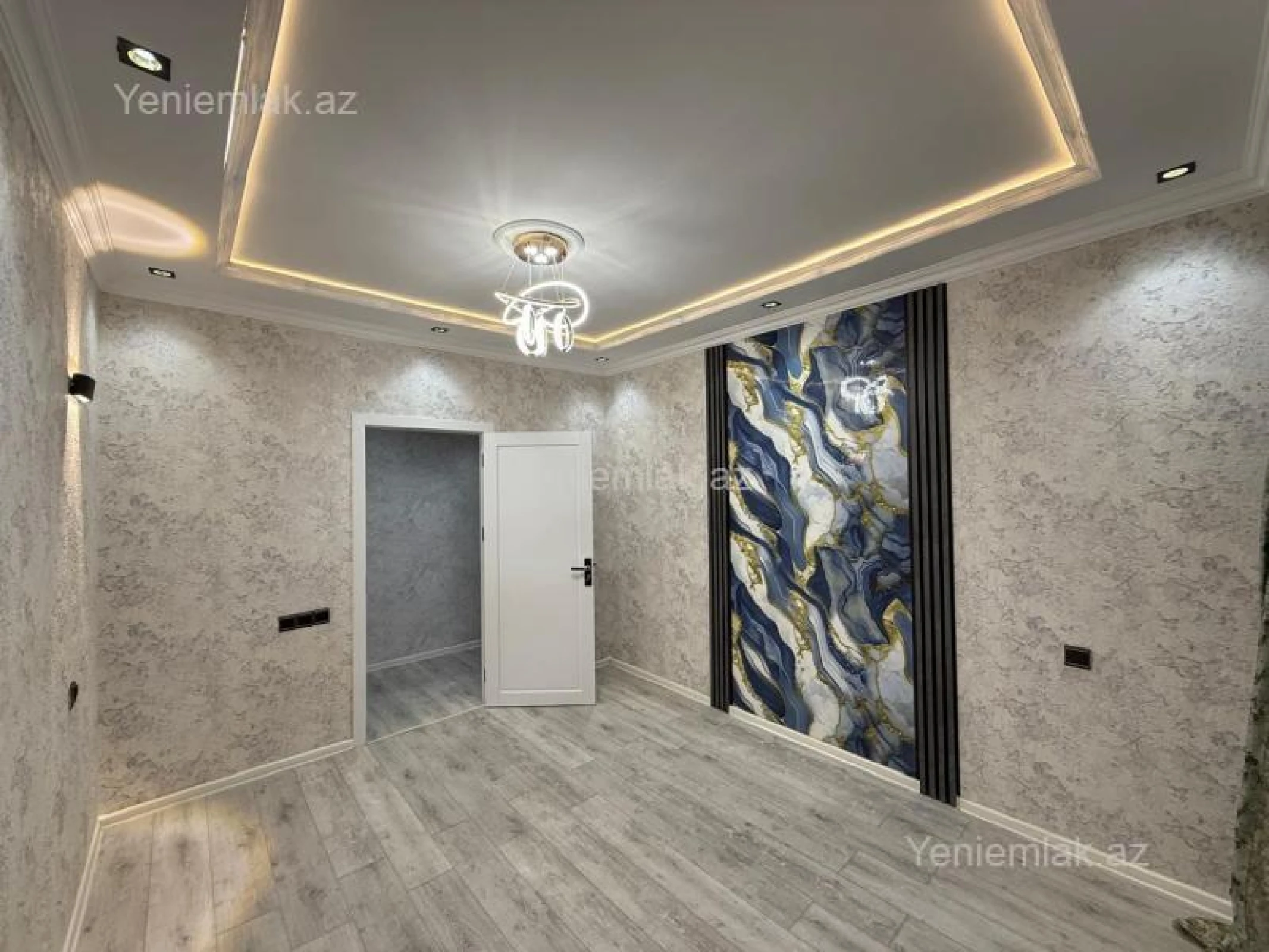 Satılır 2 otaqlı köhnə tikili 65 m²