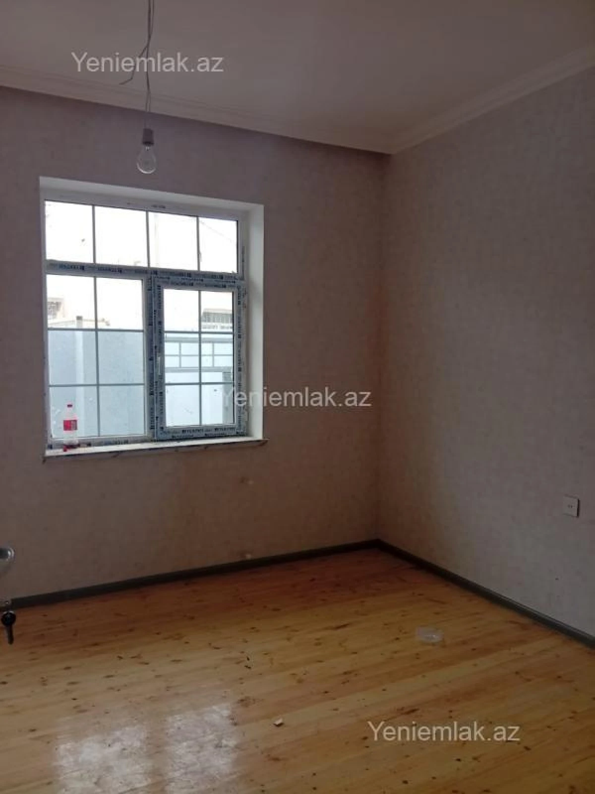 Satılır 1 otaqlı həyət evi 40 m²