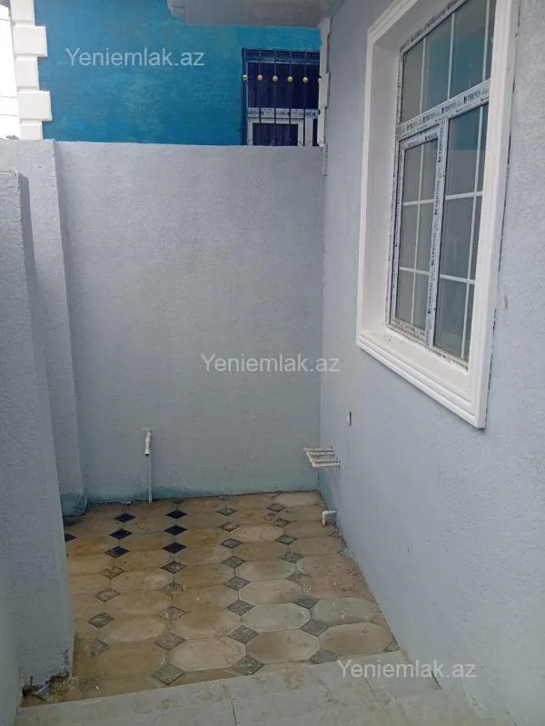Satılır 1 otaqlı həyət evi 40 m²