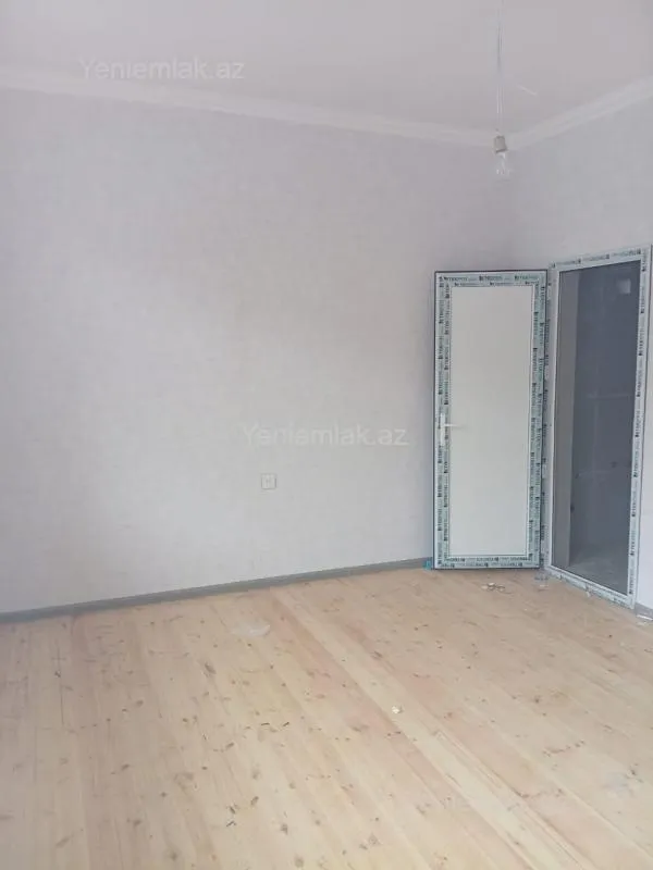 Satılır 1 otaqlı həyət evi 40 m²