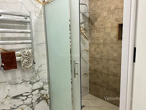 Satılır 2 otaqlı yeni tikili 71 m²