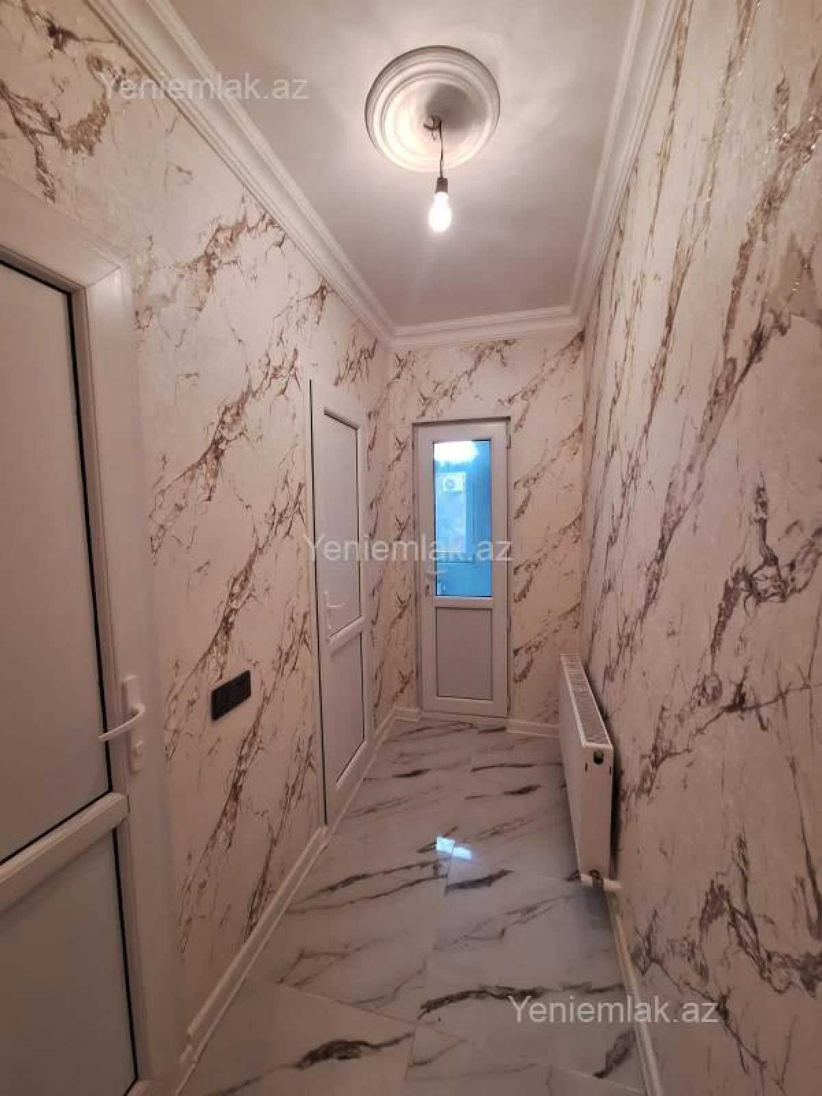 Satılır 3 otaqlı köhnə tikili 70 m²
