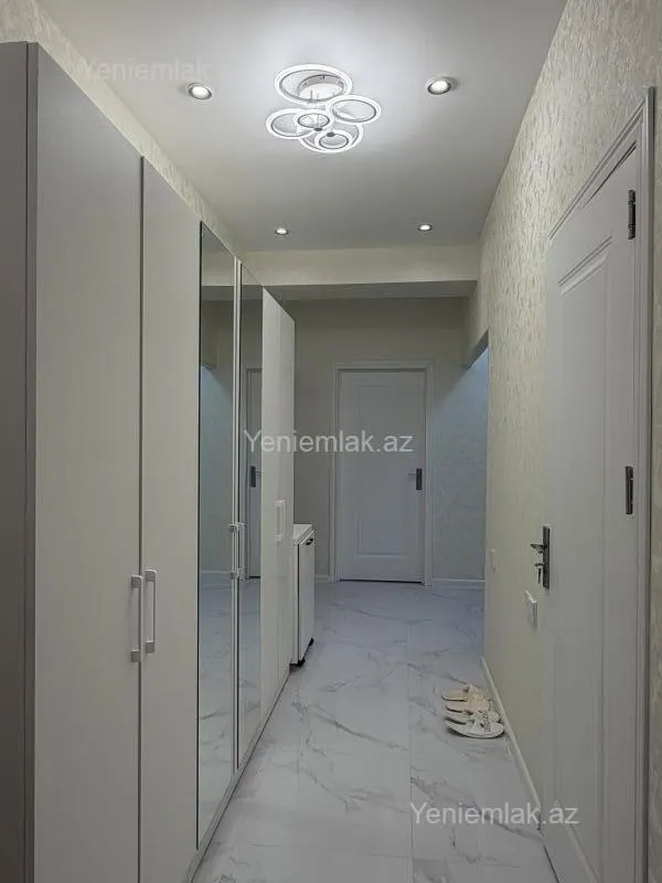 Satılır 2 otaqlı yeni tikili 52 m²