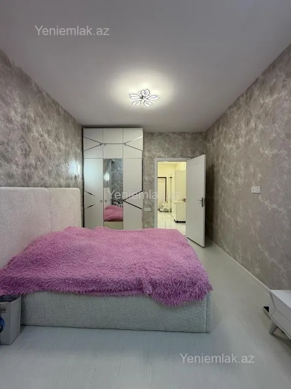 Satılır 2 otaqlı yeni tikili 52 m²