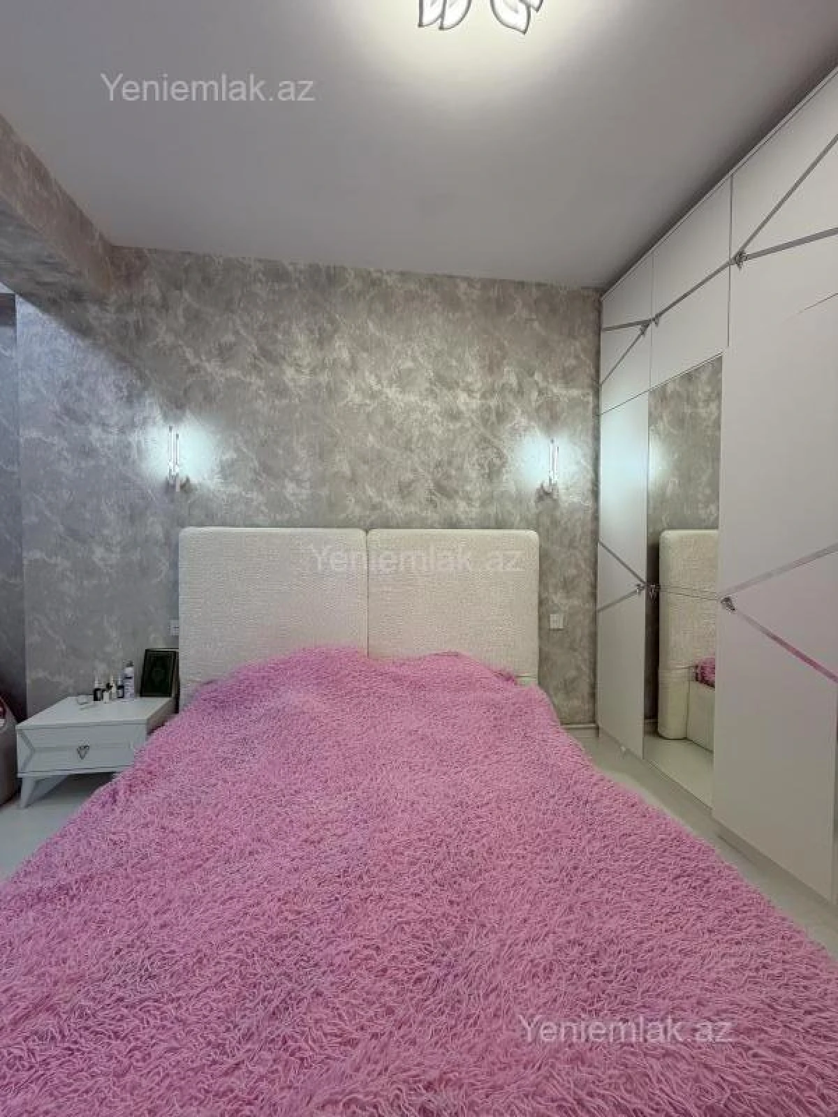 Satılır 2 otaqlı yeni tikili 52 m²