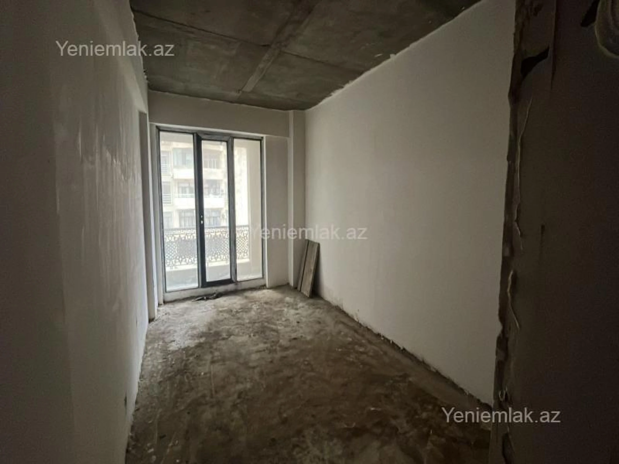 Satılır 3 otaqlı yeni tikili 110 m²