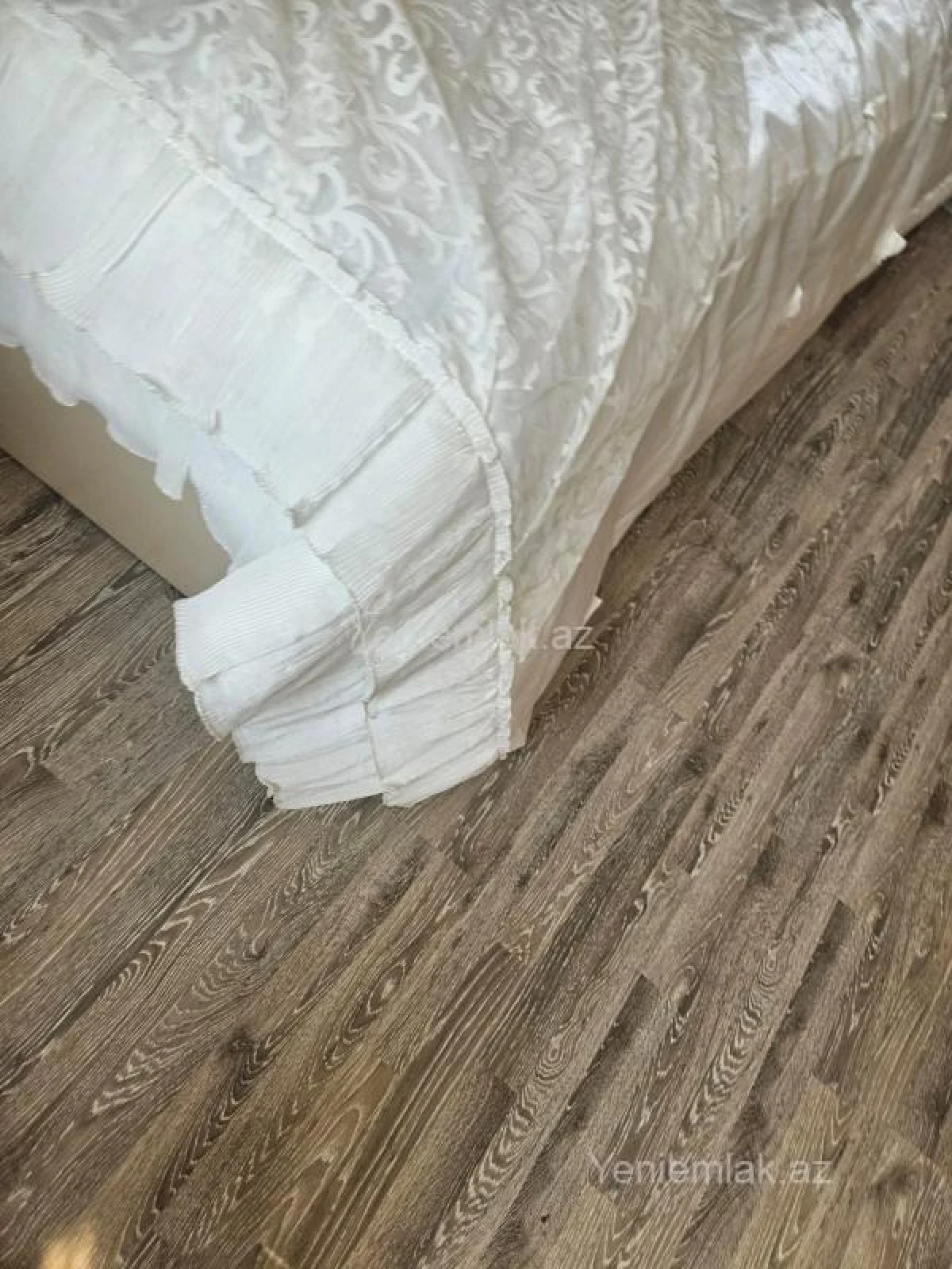 Satılır 4 otaqlı həyət evi 140 m²