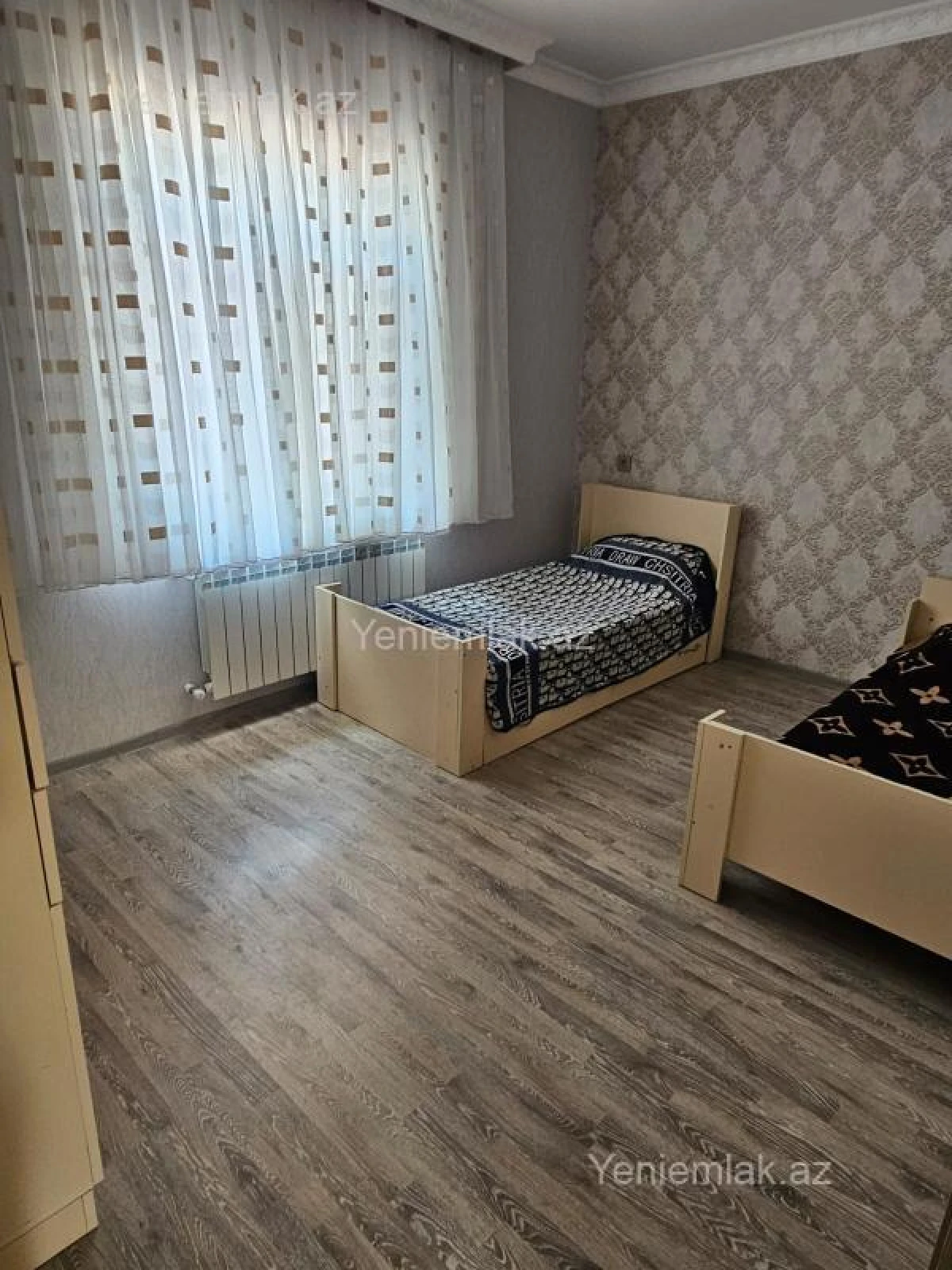 Satılır 4 otaqlı həyət evi 140 m²