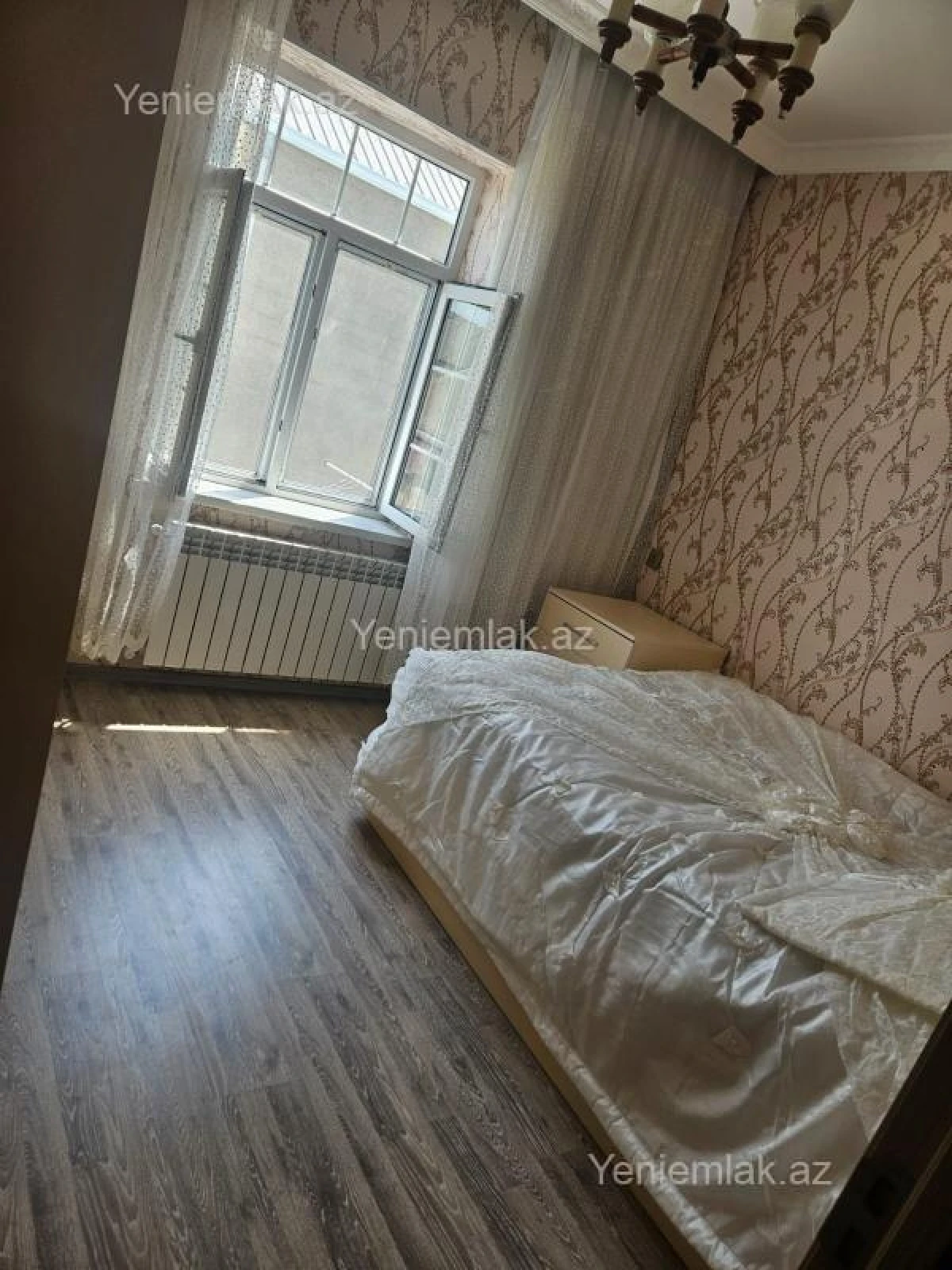 Satılır 4 otaqlı həyət evi 140 m²
