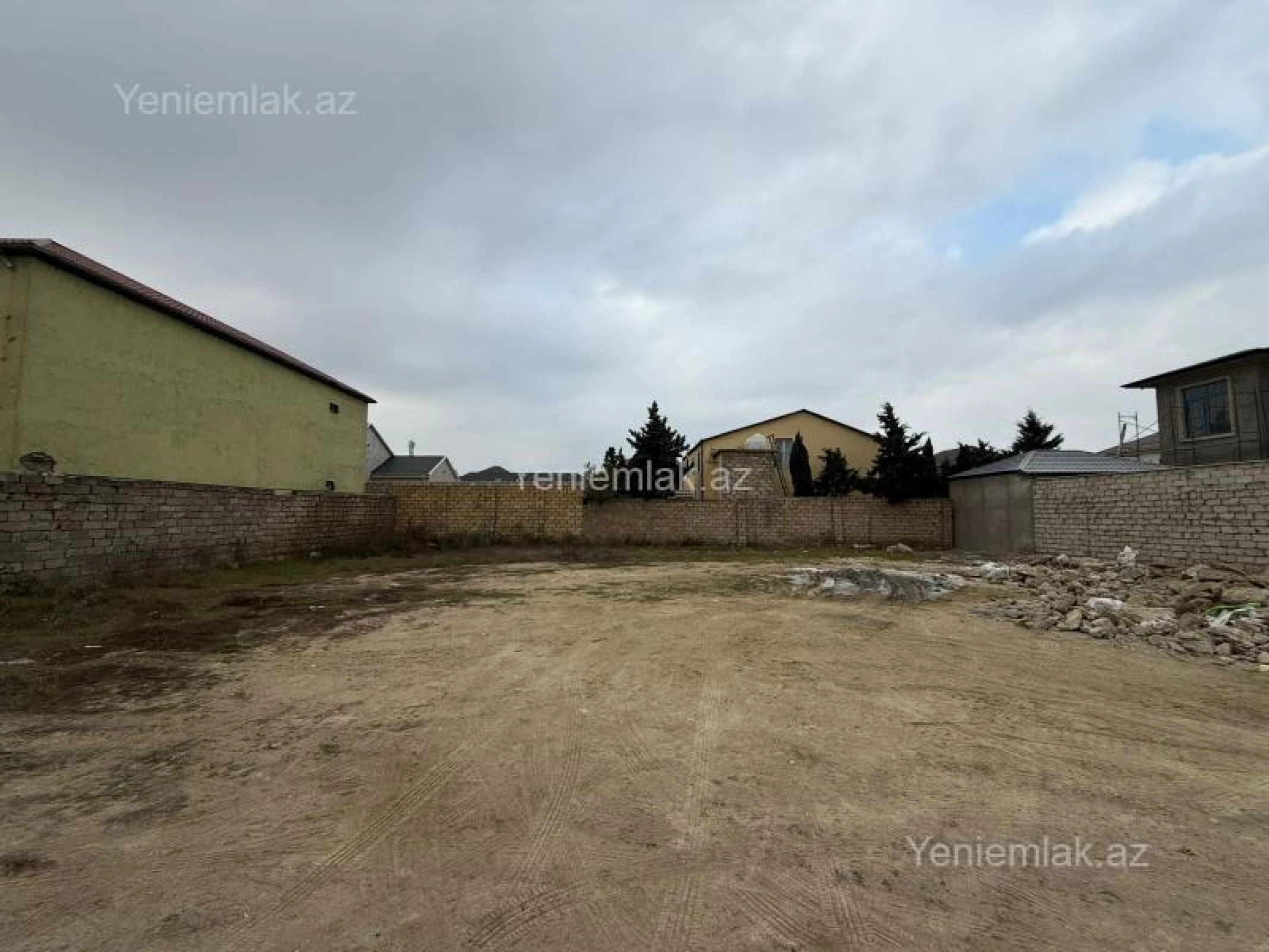 Satılır torpaq sahəsi