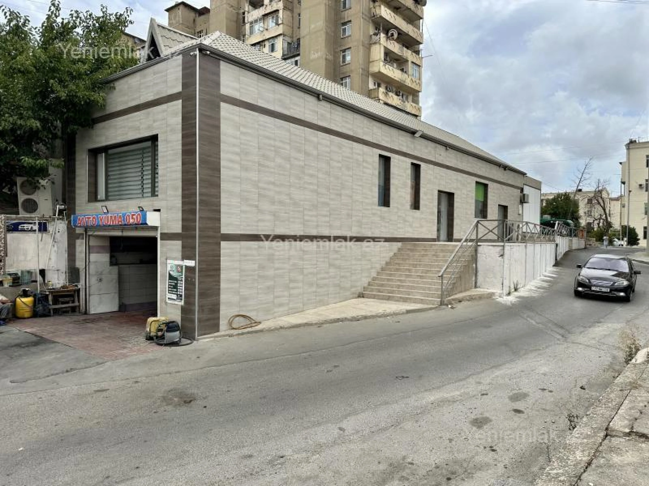 Satılır 4 otaqlı obyekt 250 m²