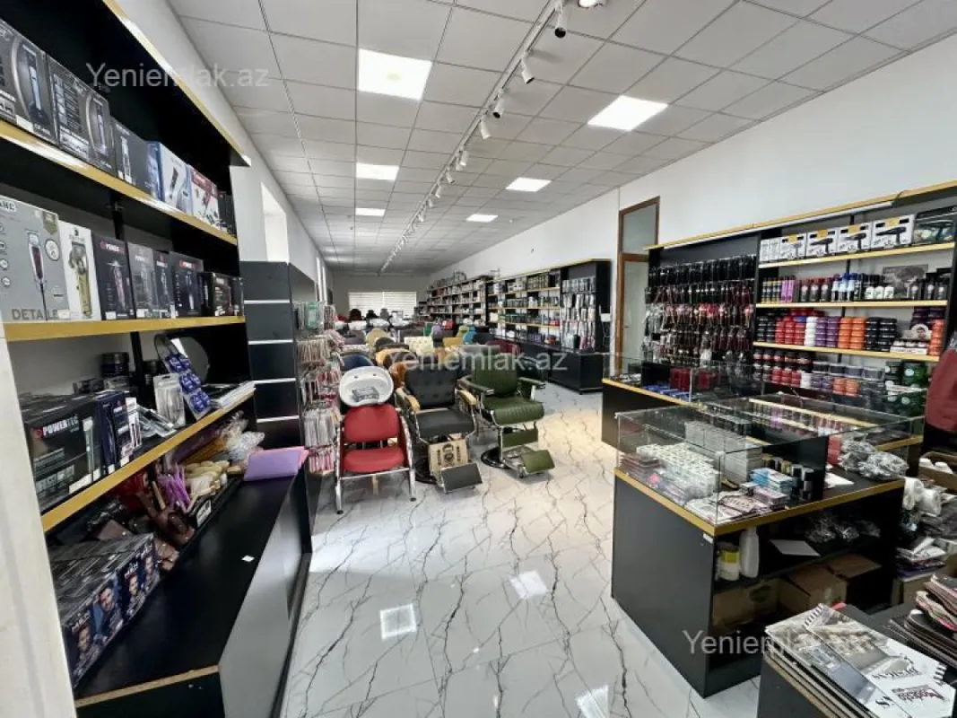 Satılır 4 otaqlı obyekt 250 m²