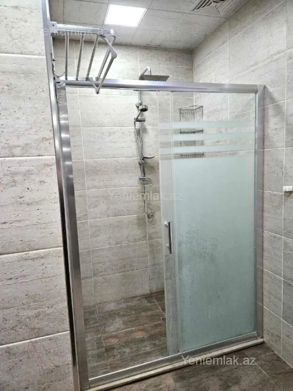 Satılır 2 otaqlı yeni tikili 100 m²