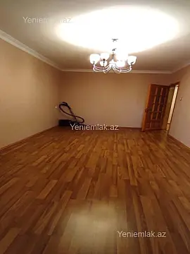 Satılır 4 otaqlı köhnə tikili 92 m²
