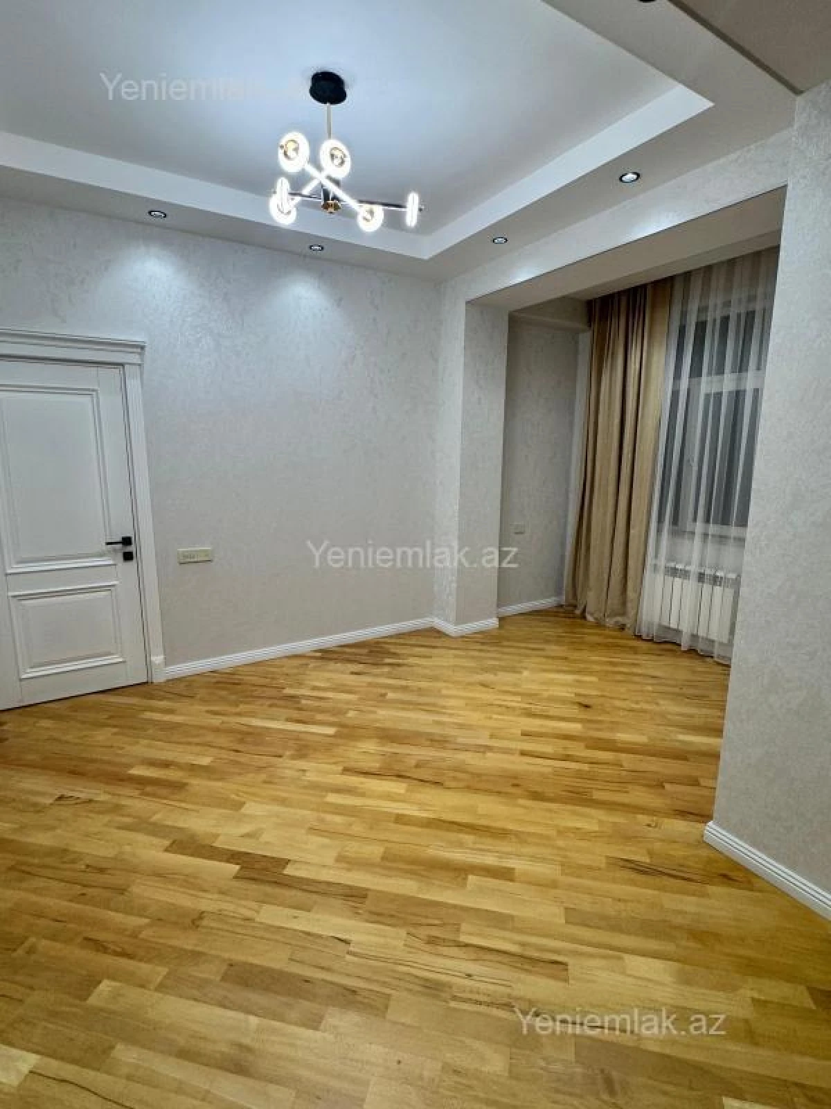 Satılır 4 otaqlı yeni tikili 155 m²