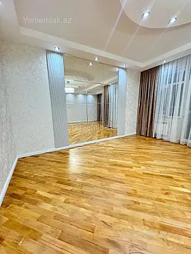 Satılır 4 otaqlı yeni tikili 155 m²