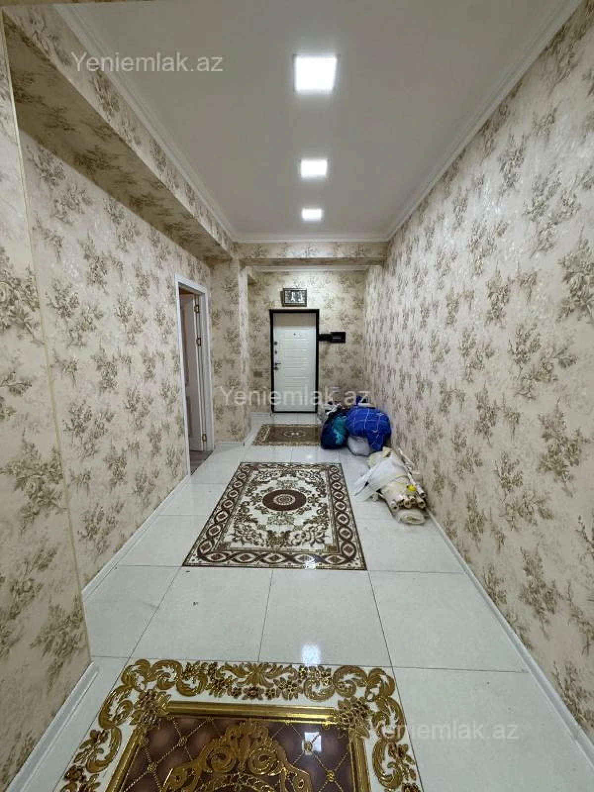 Satılır 2 otaqlı yeni tikili 83 m²