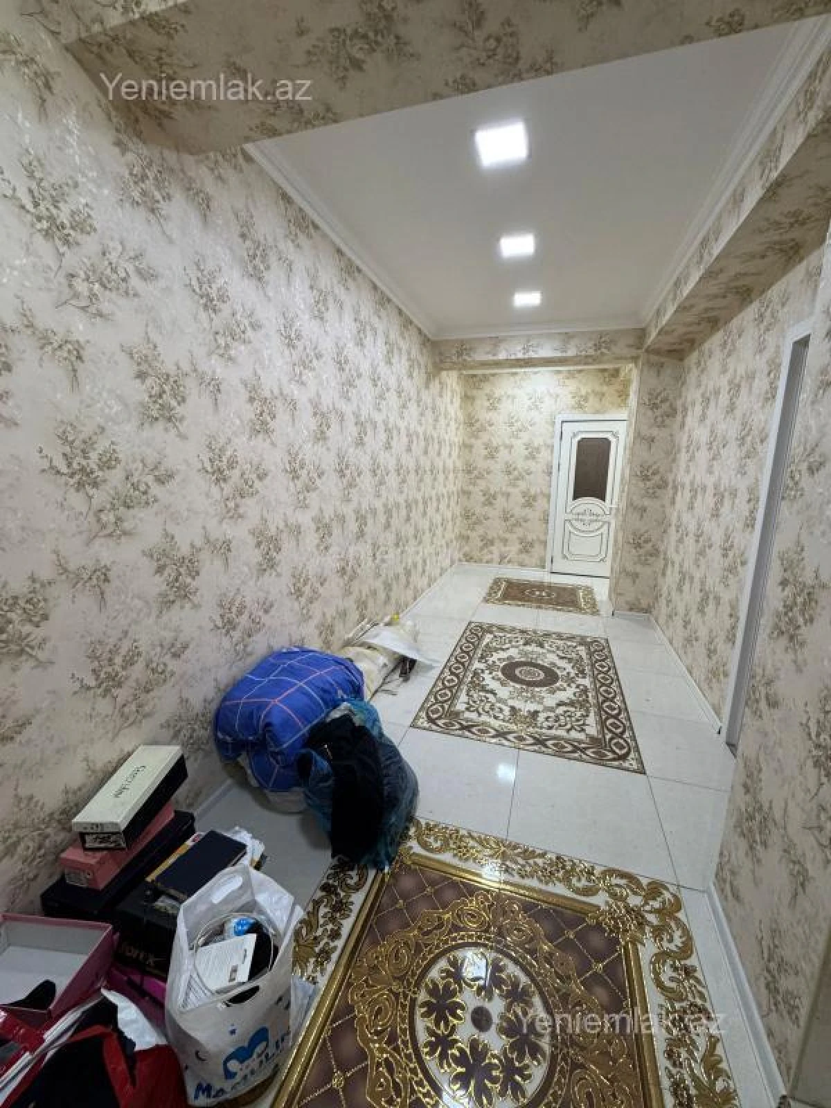 Satılır 2 otaqlı yeni tikili 83 m²