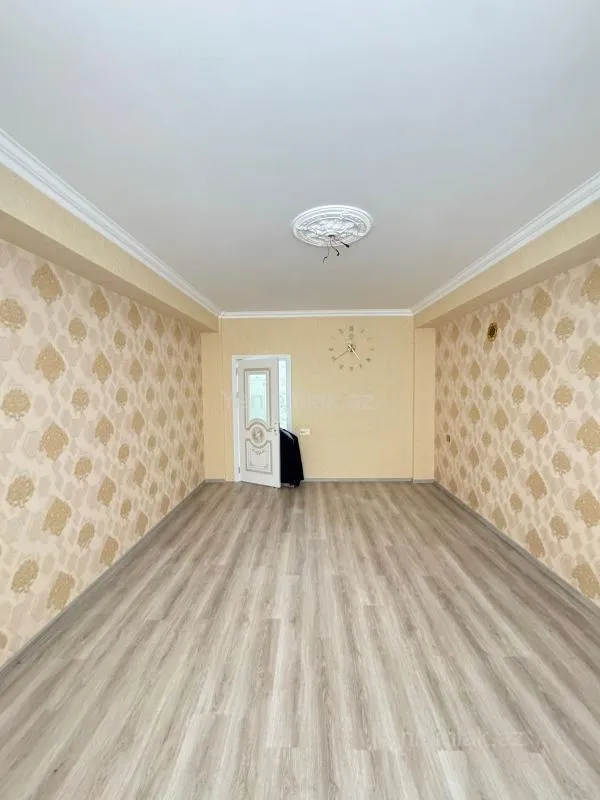 Satılır 2 otaqlı yeni tikili 83 m²