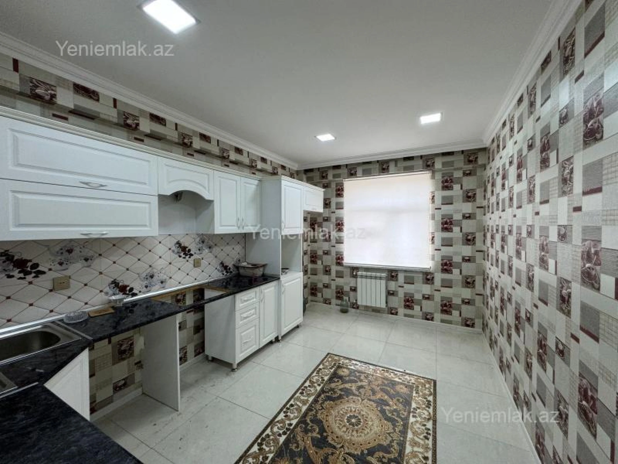 Satılır 2 otaqlı yeni tikili 83 m²