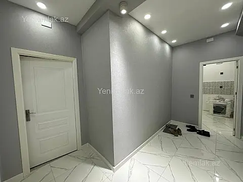Satılır 3 otaqlı yeni tikili 60 m²