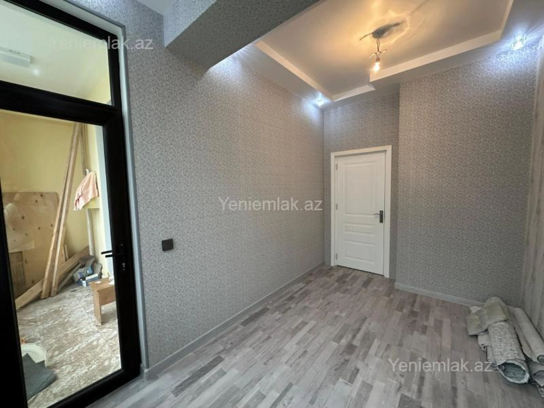 Satılır 3 otaqlı yeni tikili 60 m²