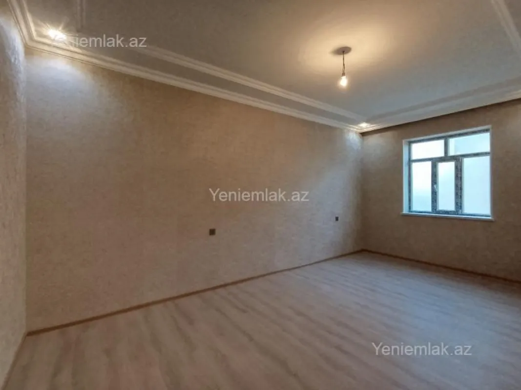 Satılır 3 otaqlı həyət evi 130 m²