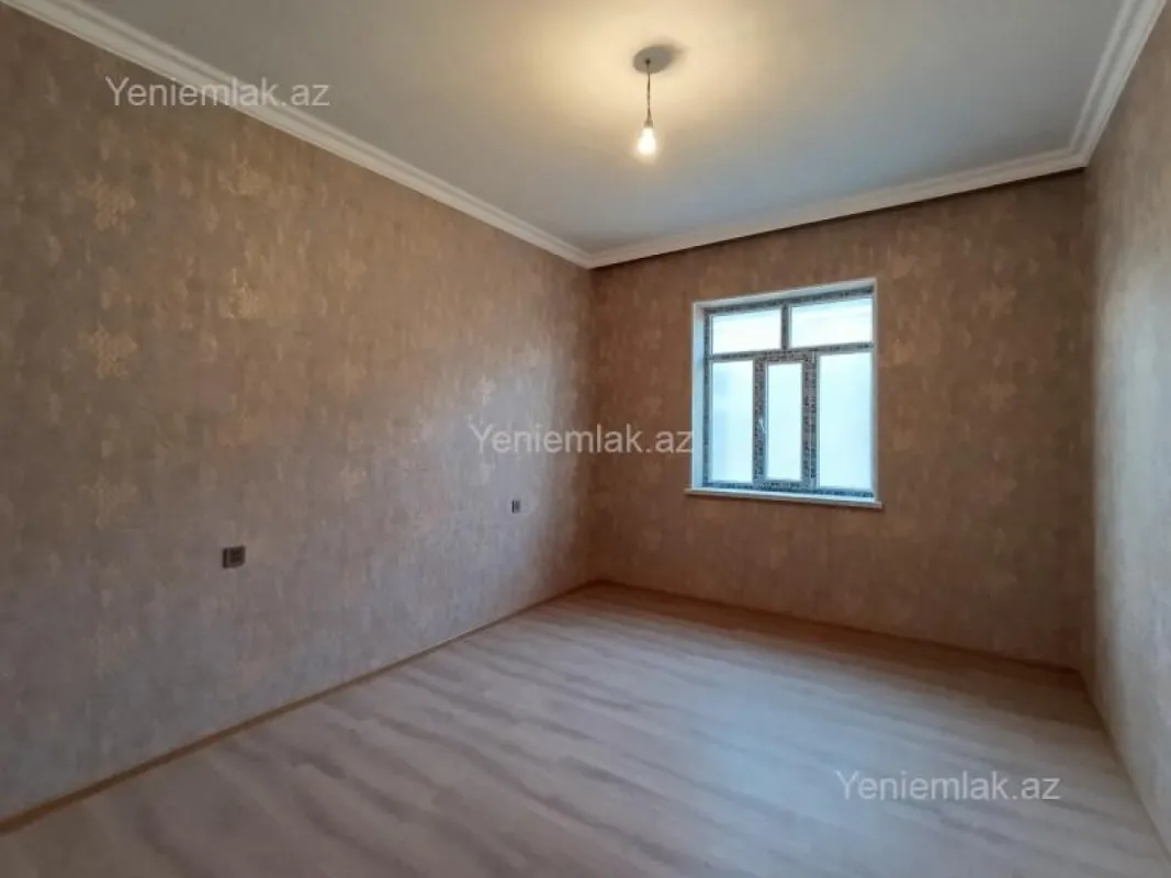 Satılır 3 otaqlı həyət evi 130 m²