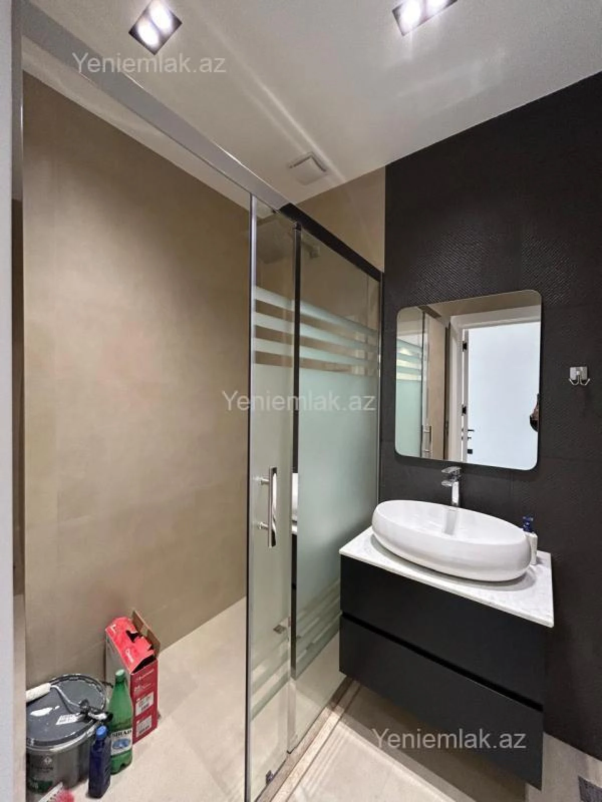 Satılır 3 otaqlı yeni tikili 130 m²