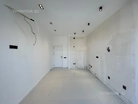 Satılır 3 otaqlı yeni tikili 130 m²