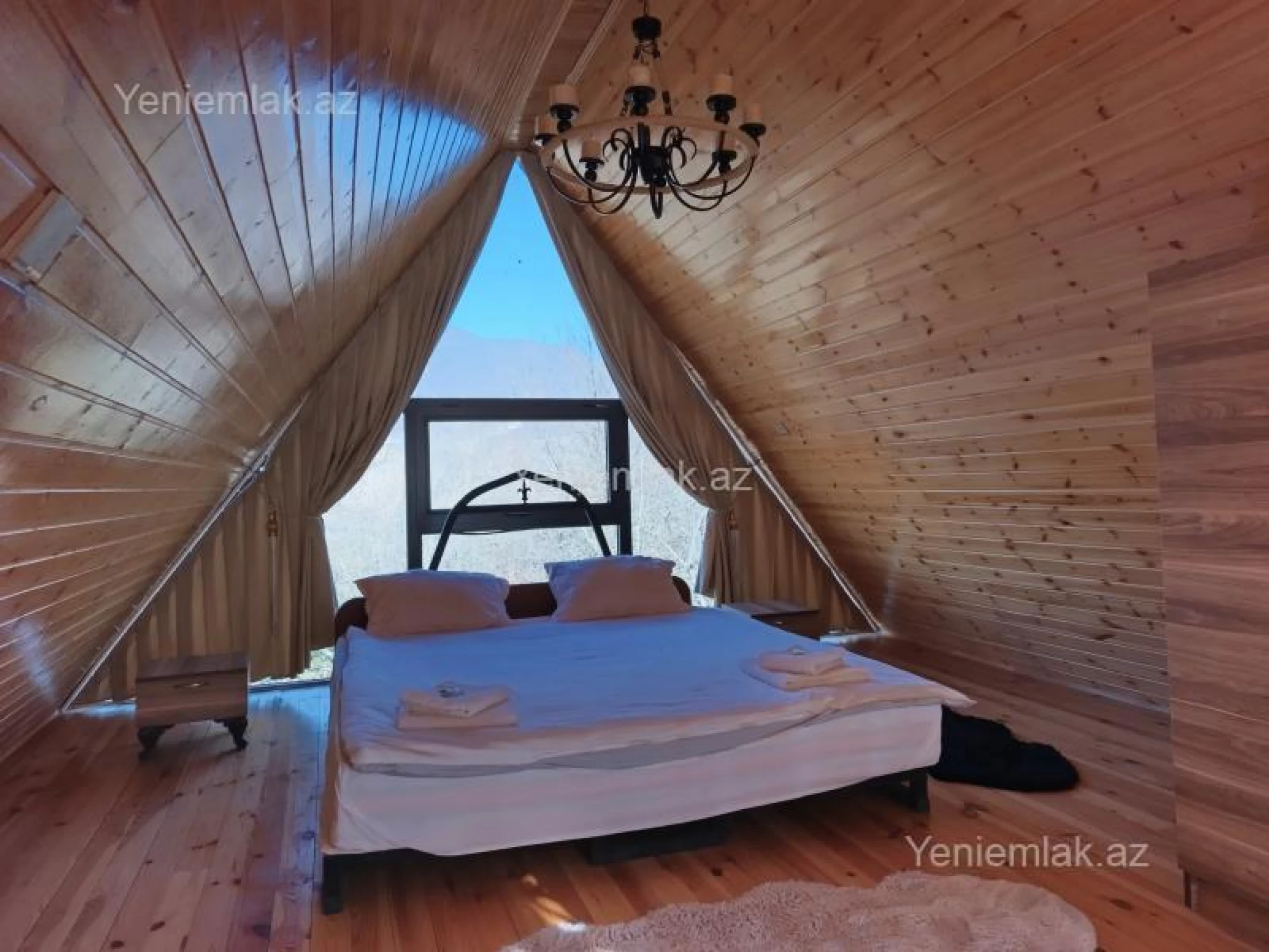 Satılır 10 otaqlı obyekt 500 m²