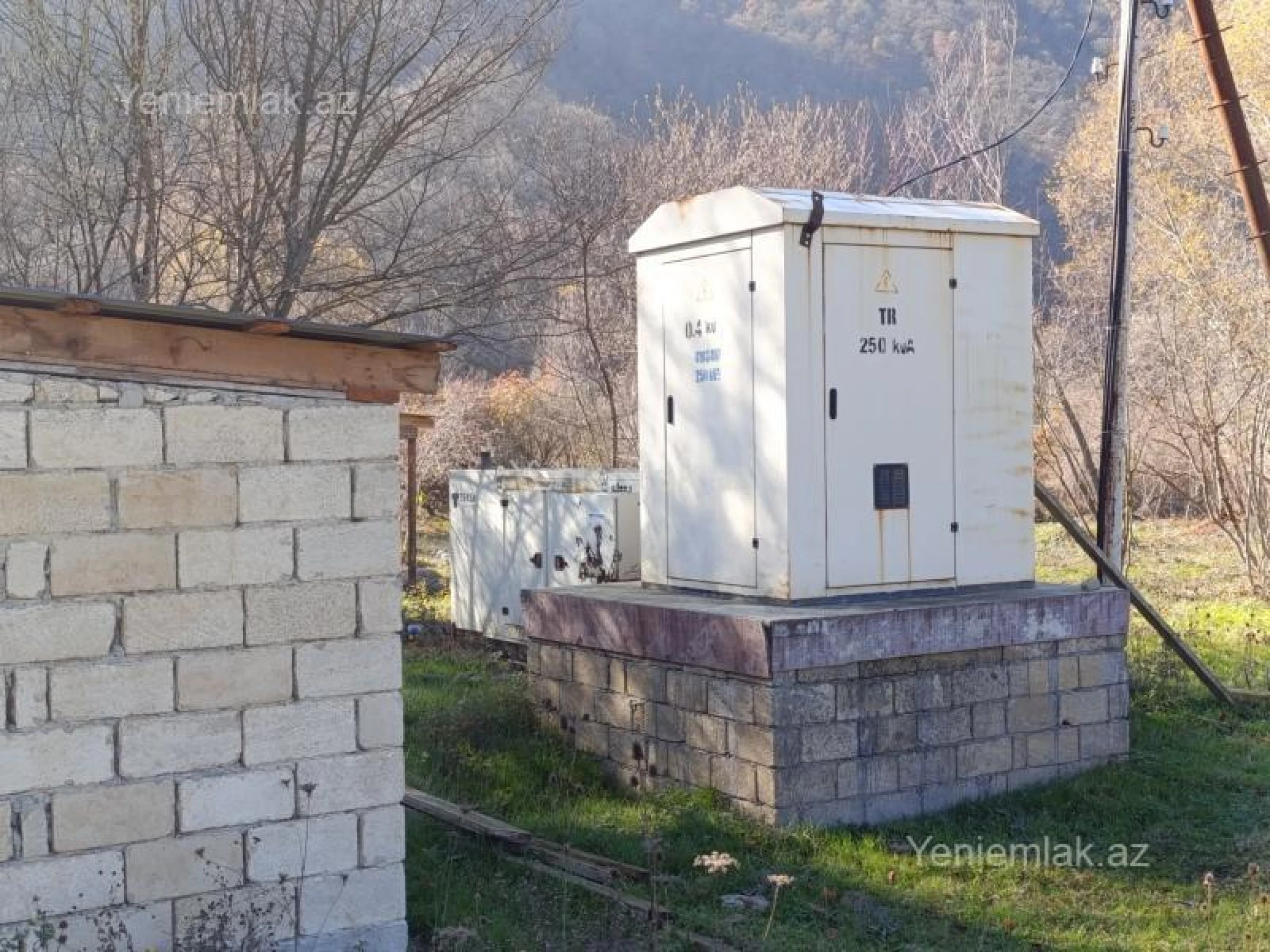 Satılır 10 otaqlı obyekt 500 m²