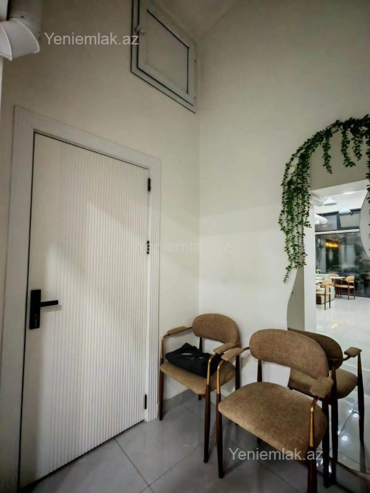 Satılır 1 otaqlı mənzil 55 m²