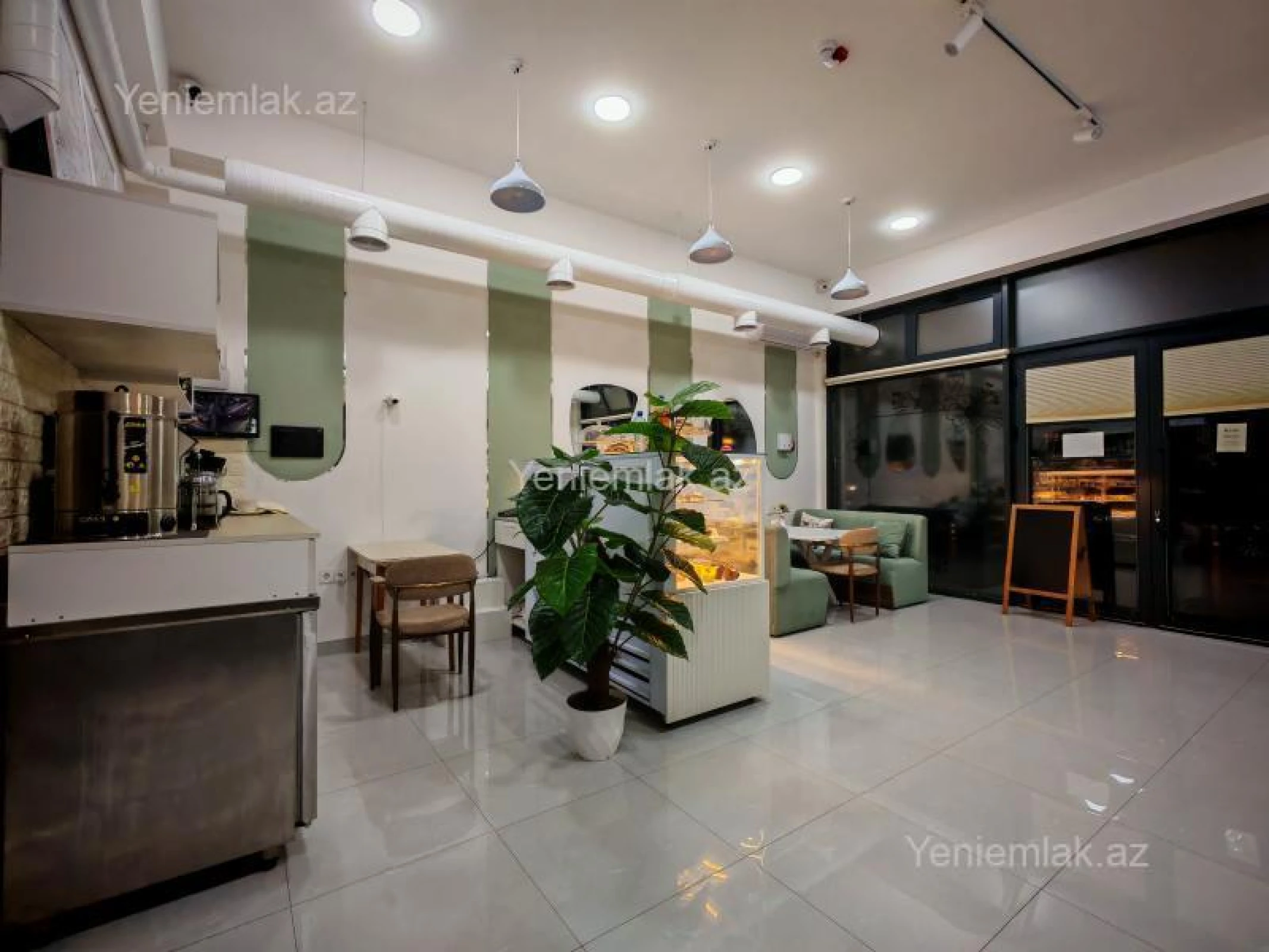 Satılır 1 otaqlı mənzil 55 m²