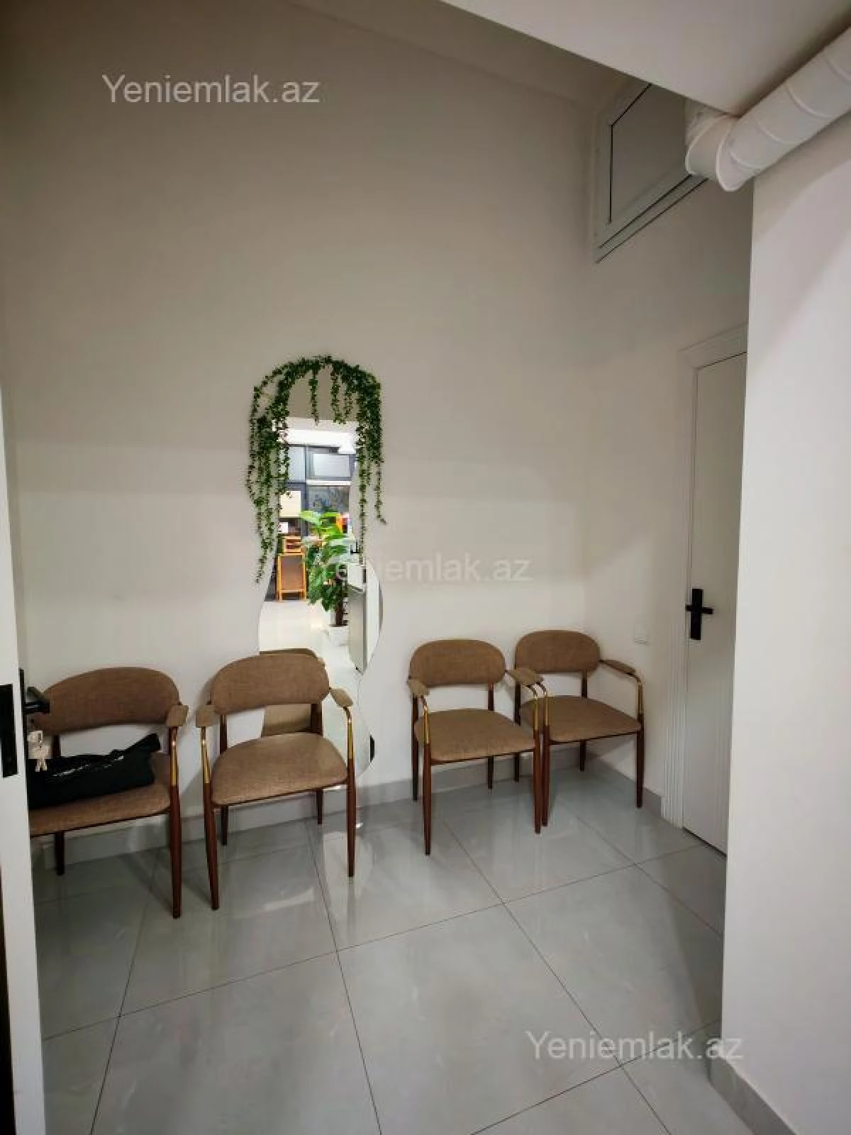 Satılır 1 otaqlı mənzil 55 m²