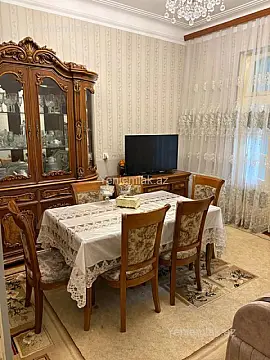 Satılır 2 otaqlı köhnə tikili 48 m²
