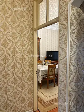 Satılır 2 otaqlı köhnə tikili 48 m²