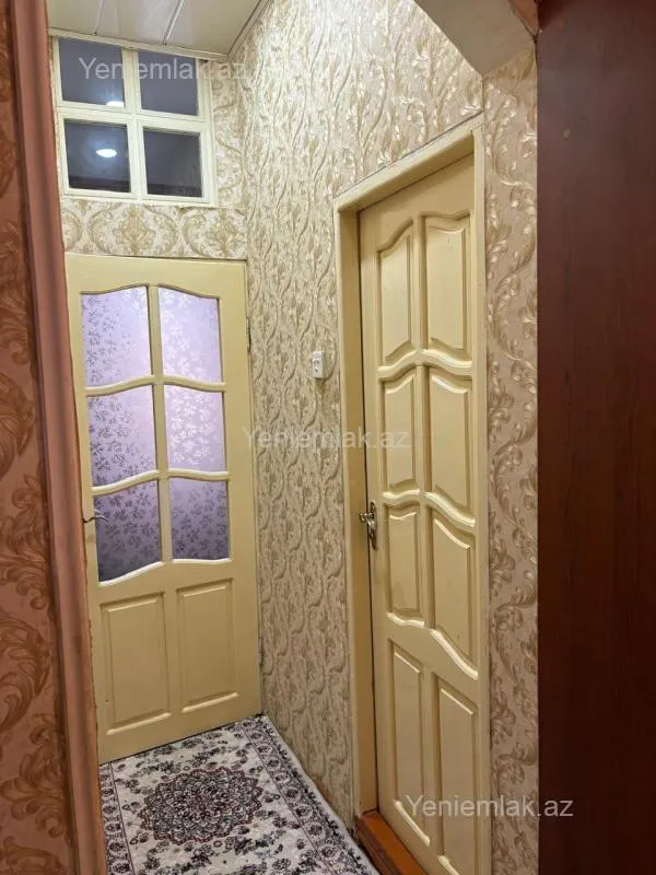Satılır 2 otaqlı köhnə tikili 48 m²