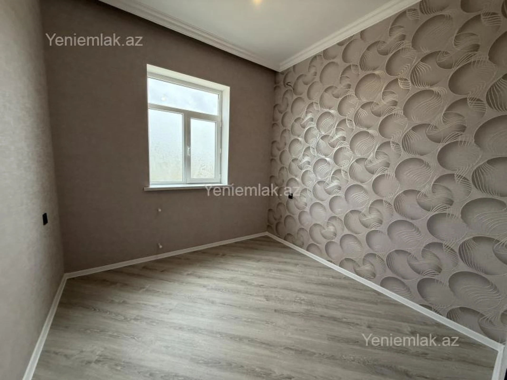 Satılır 4 otaqlı həyət evi 130 m²