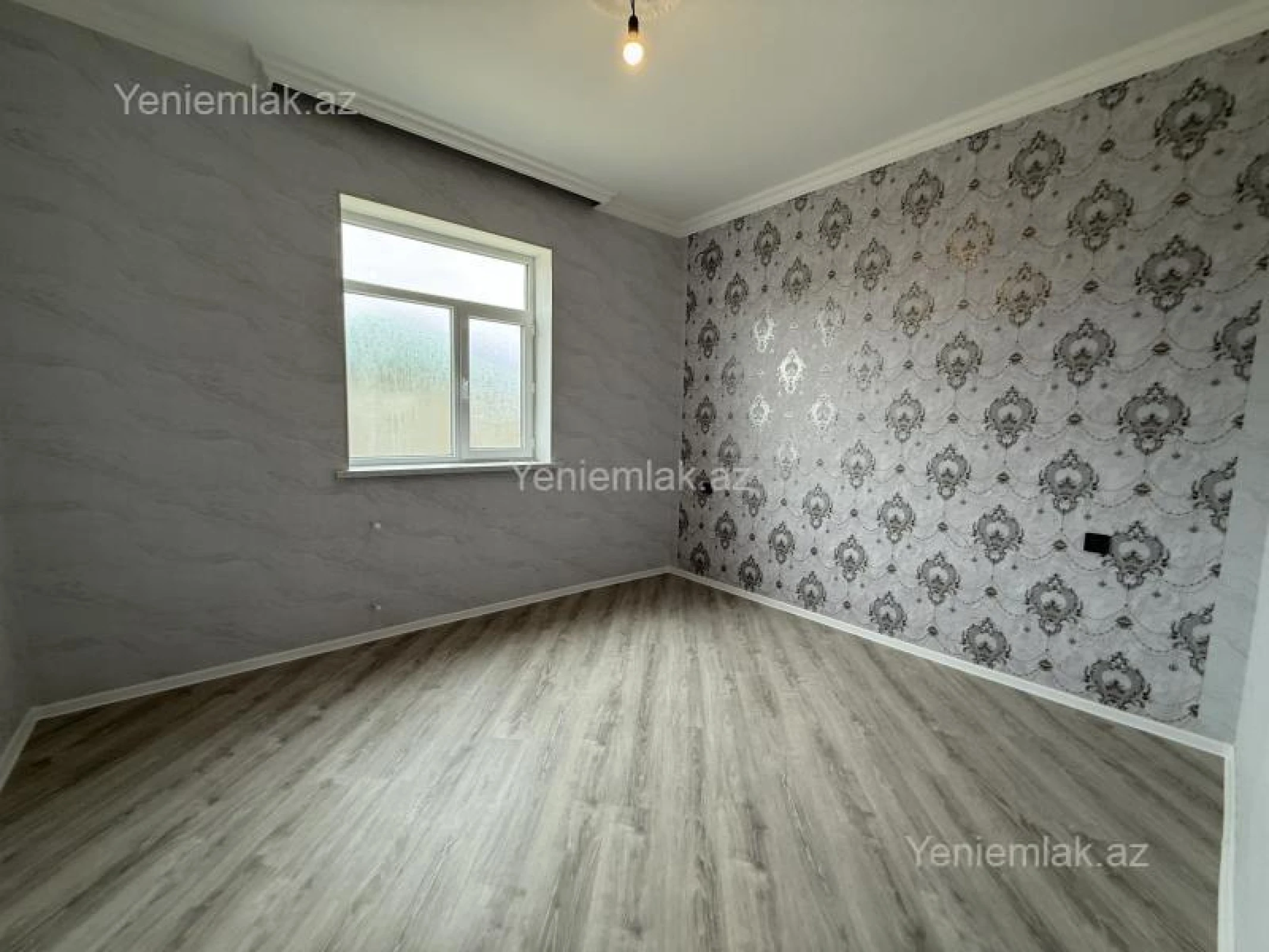 Satılır 4 otaqlı həyət evi 130 m²